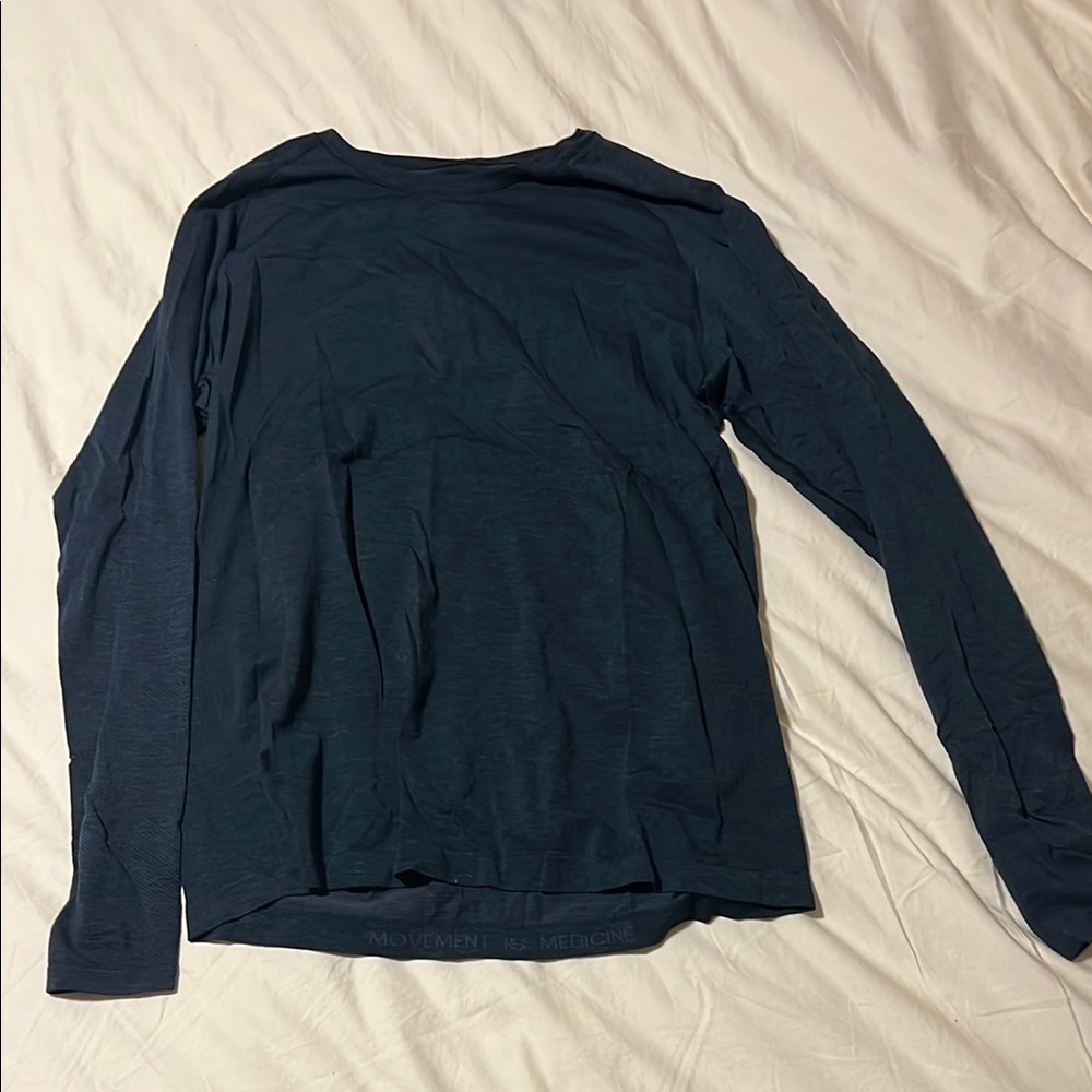 Men's lululemon metal vent Navy Long Sleeve Shirt